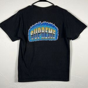 🔥🔥 Vintage SUPREME Brand Graphic Streetwear Tee Size Small - RARE Graphics - G